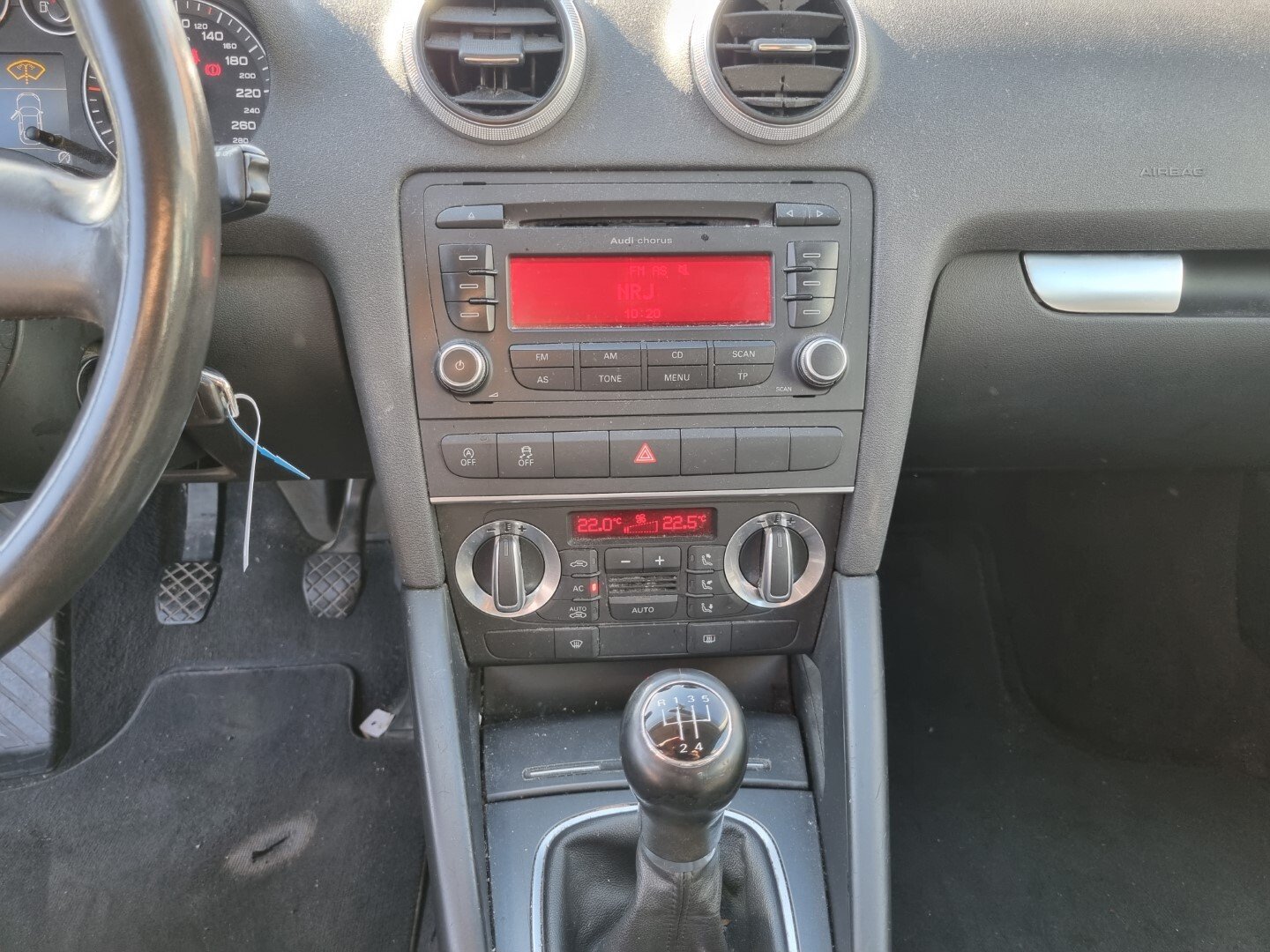 Audi A3 1.6 TDI - Diesel - Manual - 257 680 km