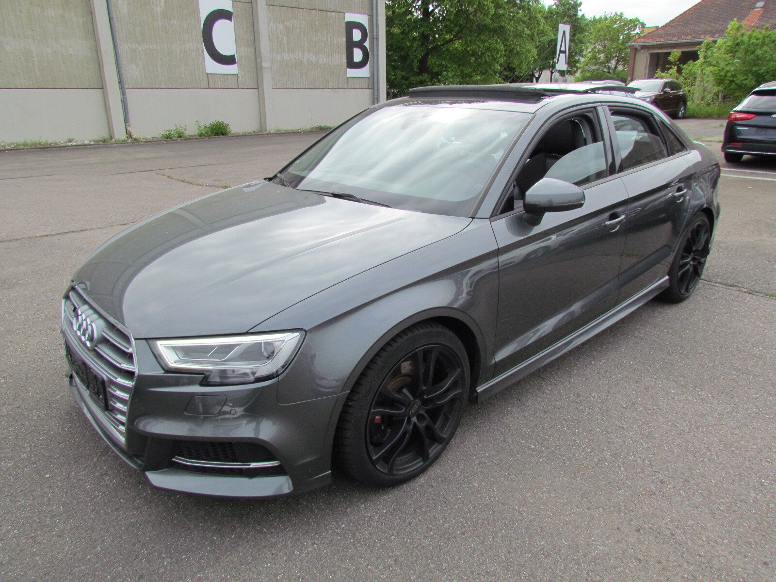 Audi A3 - - Benzine - Automatic - 72 494 km