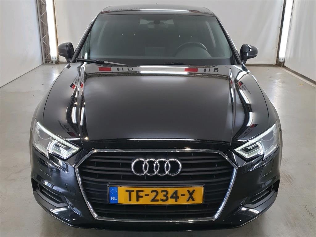 Audi A3 1.6 TDI - Diesel - Automatic - 112 681 km