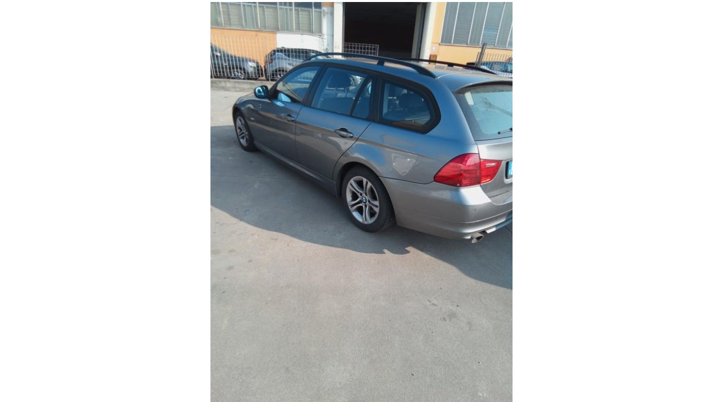 Bmw 3 Series 320d - Diesel - Manual - 258 295 km