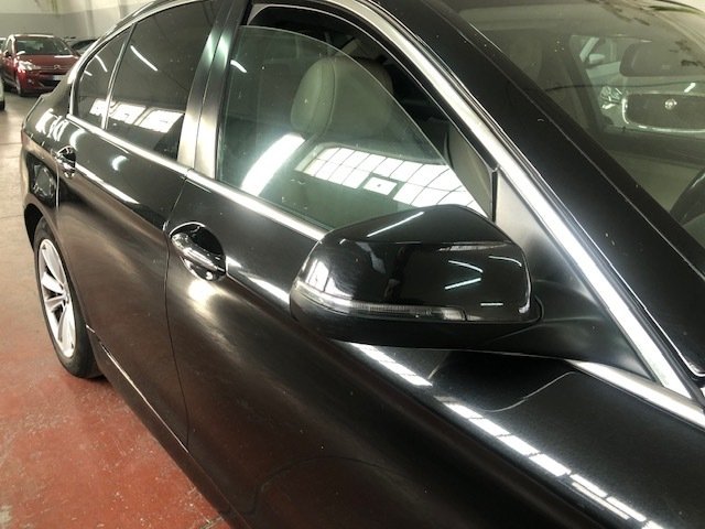 Bmw 5 Series 520d - Diesel - Automatic - 449 454 km