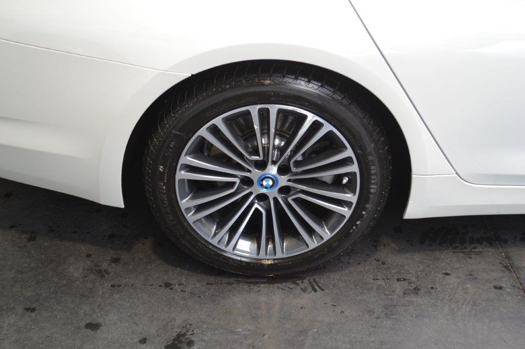 Bmw 5 Series 530e - Hybride - Automatic - 89 029 km