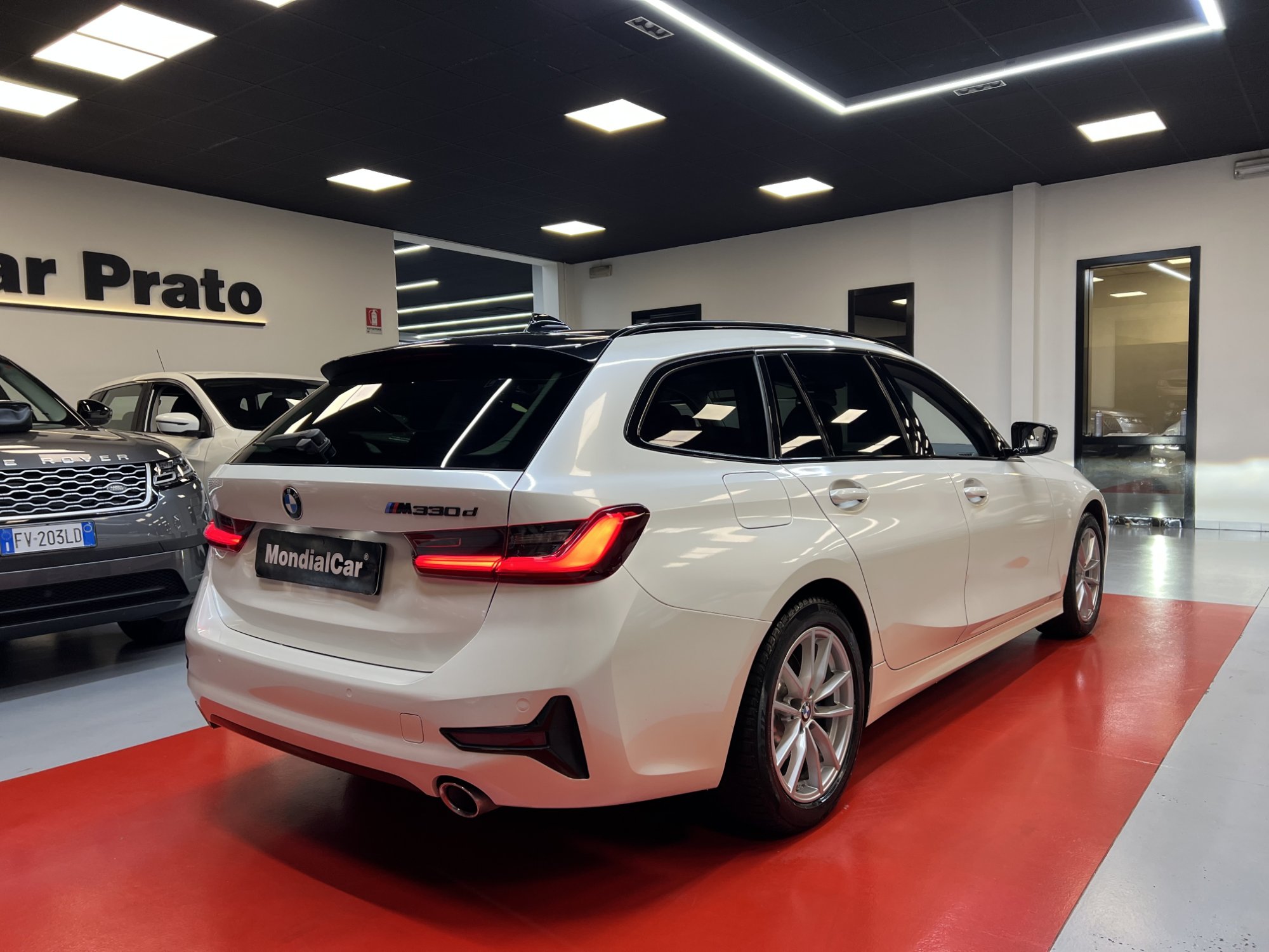 Bmw 3 Series 330d - Diesel - Automatic - 37 500 km