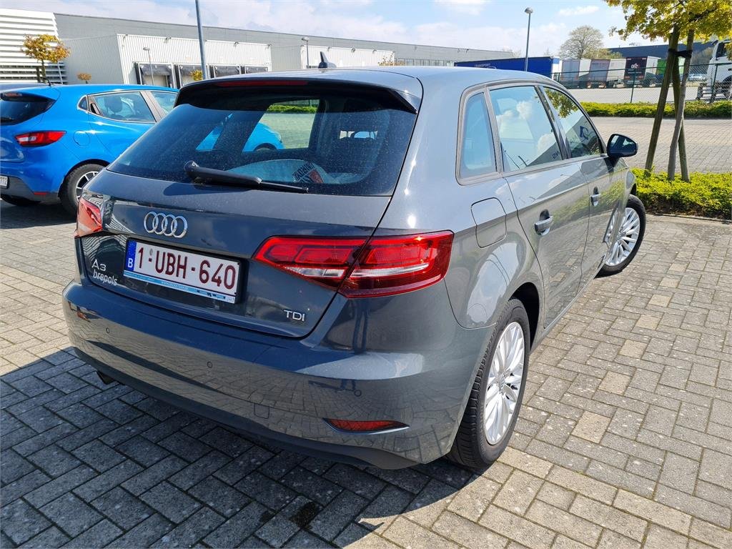 Audi A3 1.6 TDI - Diesel - Automatic - 168 607 km