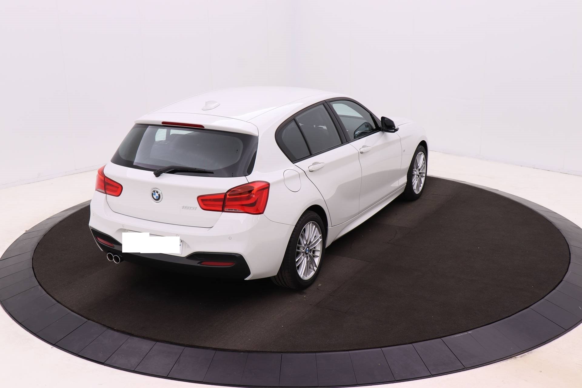 Bmw 1 Series 120i - Benzine - Automatic - 55 511 km