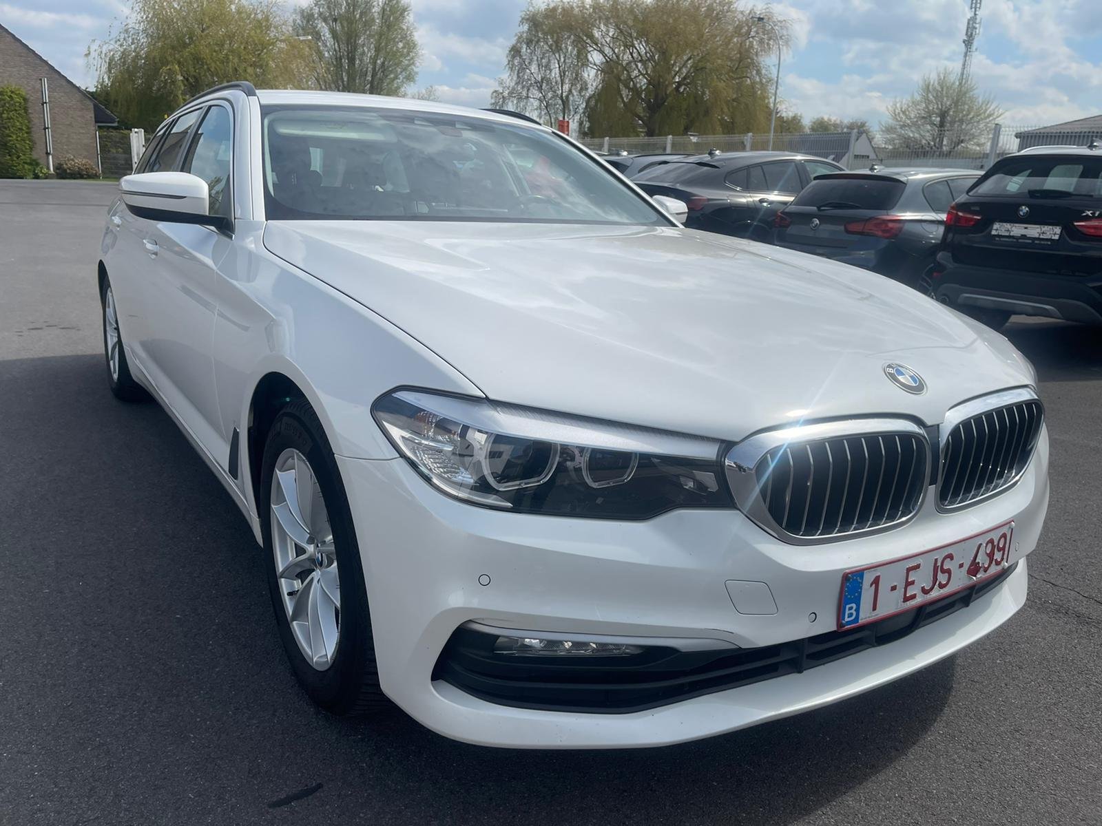 Bmw 5 Series 520 - Diesel - Automatic - 275 247 km