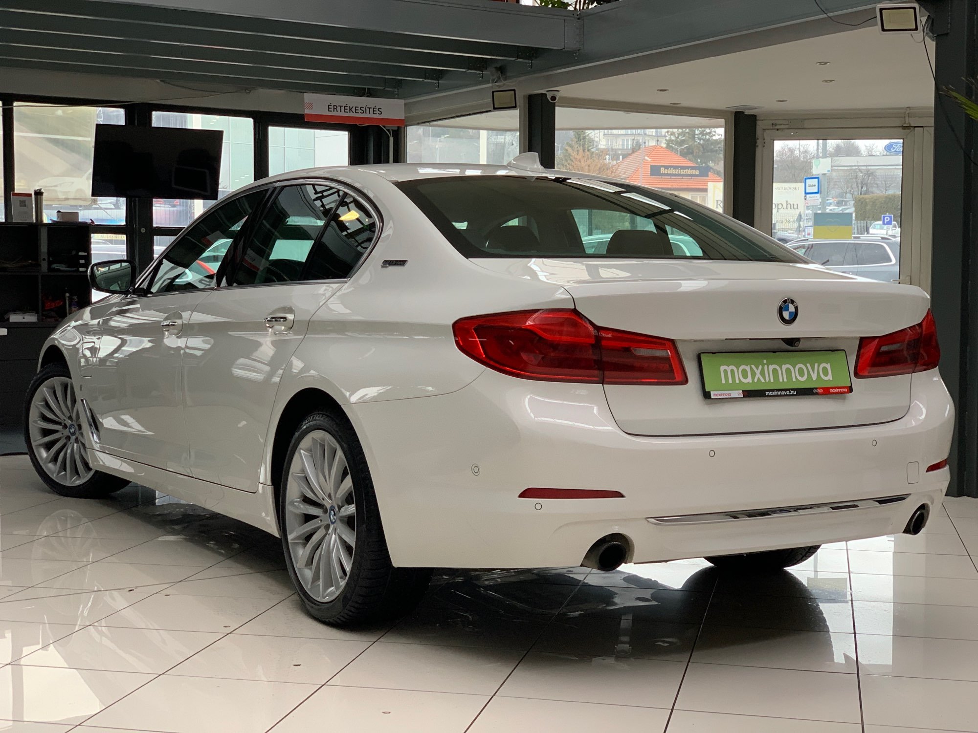 Bmw 5 Series 530 - Hybride - Automatic - 151 000 km