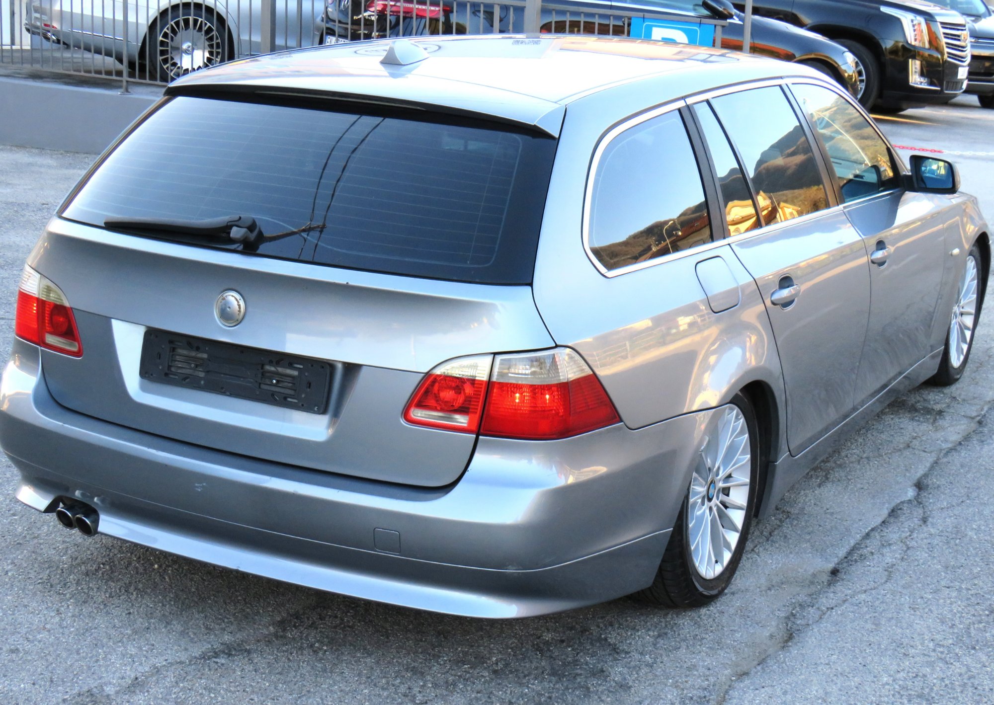 Bmw 5 Series 525 - Diesel - Manual - 472 971 km