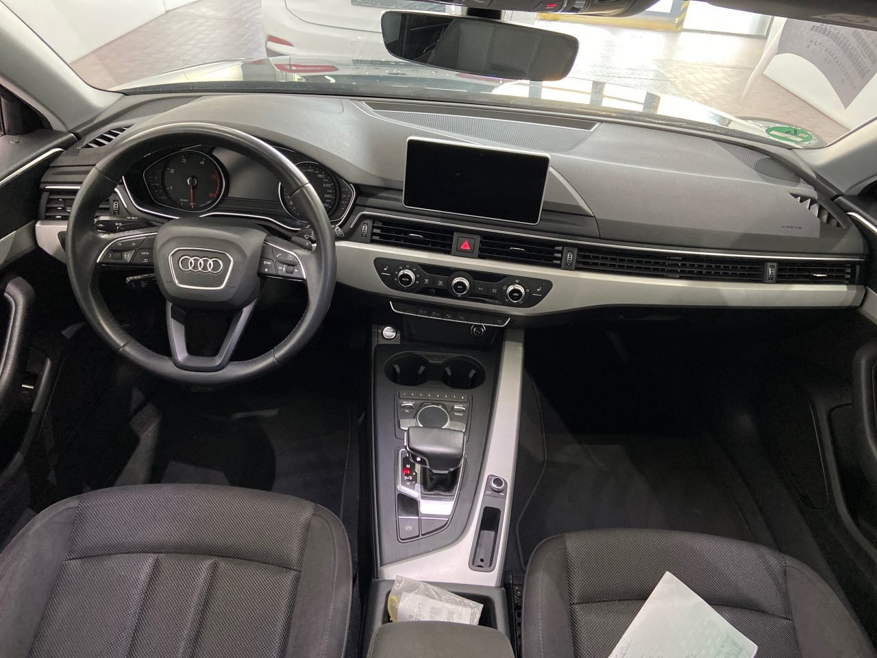 Audi A4 35 TDI - Diesel - Automatic - 143 799 km