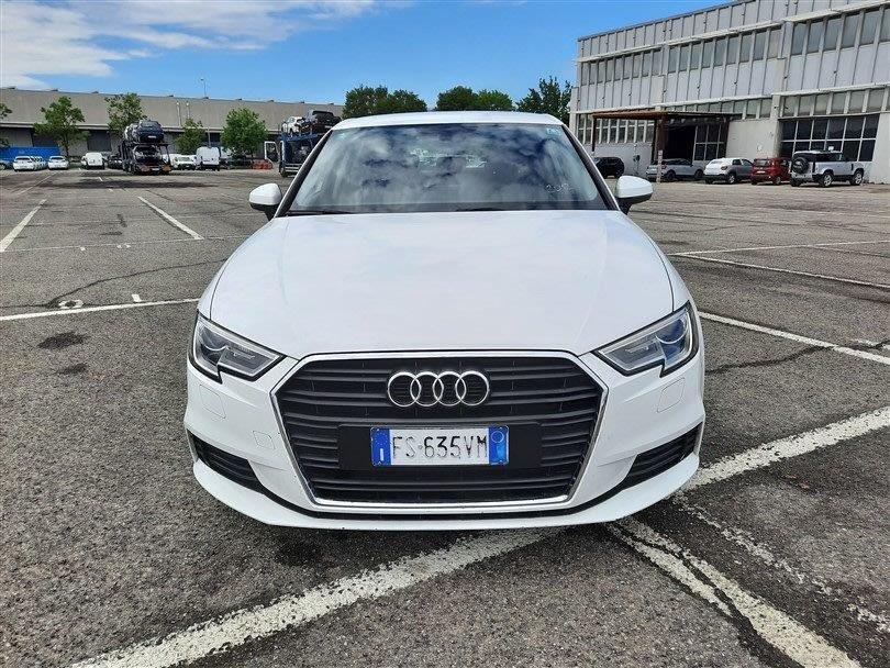 Audi A3 30 - Diesel - Manual - 163 348 km