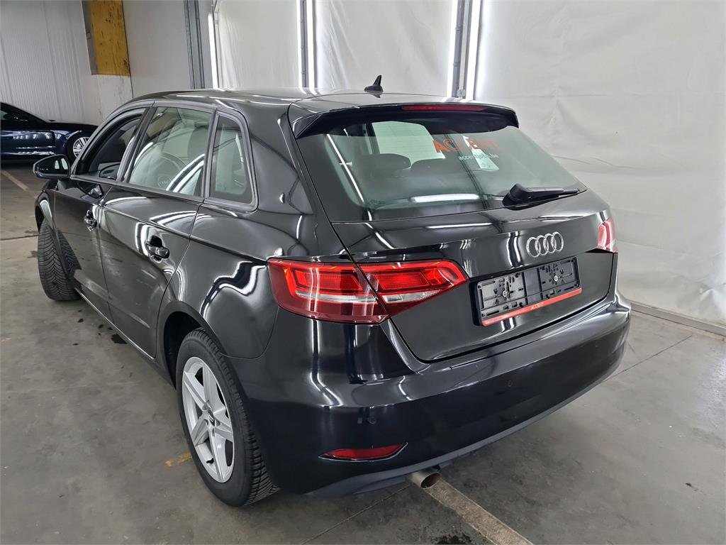 Audi A3 30 TFSI - Benzine - Manual - 82 363 km