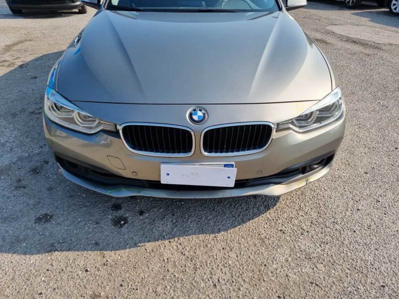 Bmw 3 Series 320d - Diesel - Automatic - 285 572 km