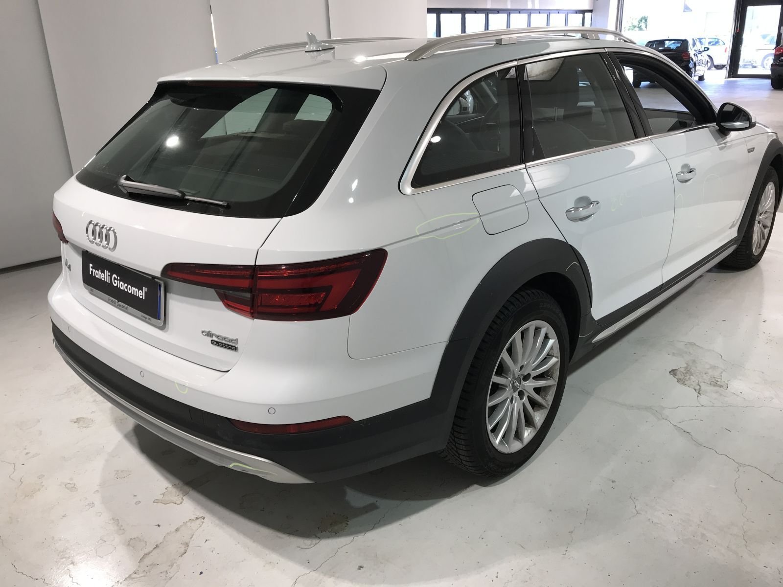 Audi A4 2.0 TDI - Diesel - Automatic - 159 337 km