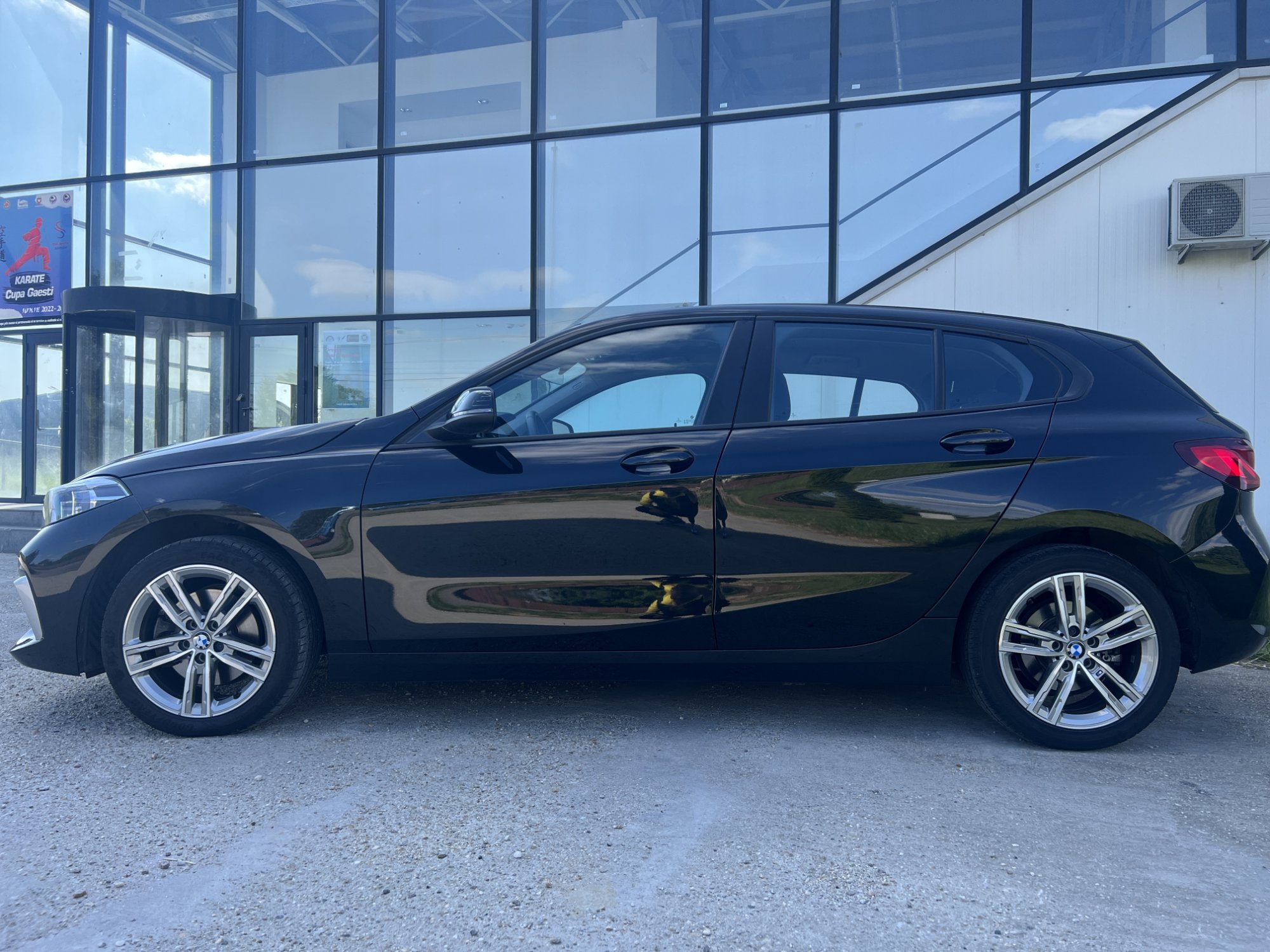 Bmw 1 Series 116d - Diesel - Automatic - 33 000 km