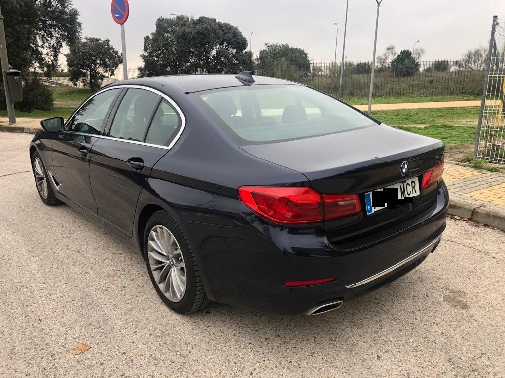 Bmw 5 Series 540i - Benzine - Automatic - 33 486 km