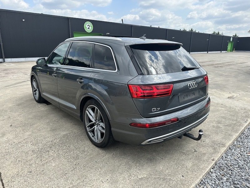 Audi Q7 3.0 TDI - Hybride - Automatic - 205 300 km