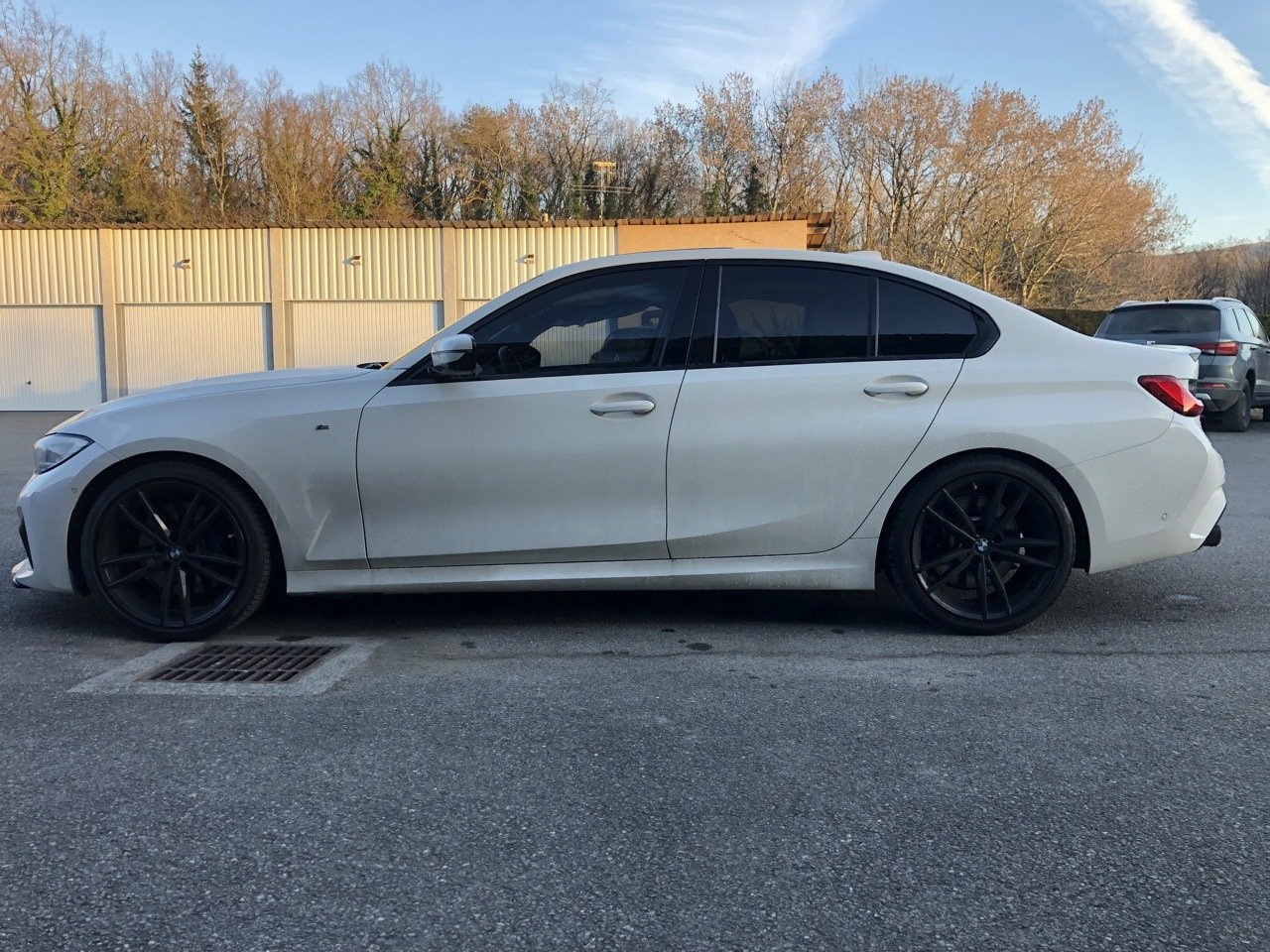 Bmw 3 Series 330i - Benzine - Automatic - 64 740 km