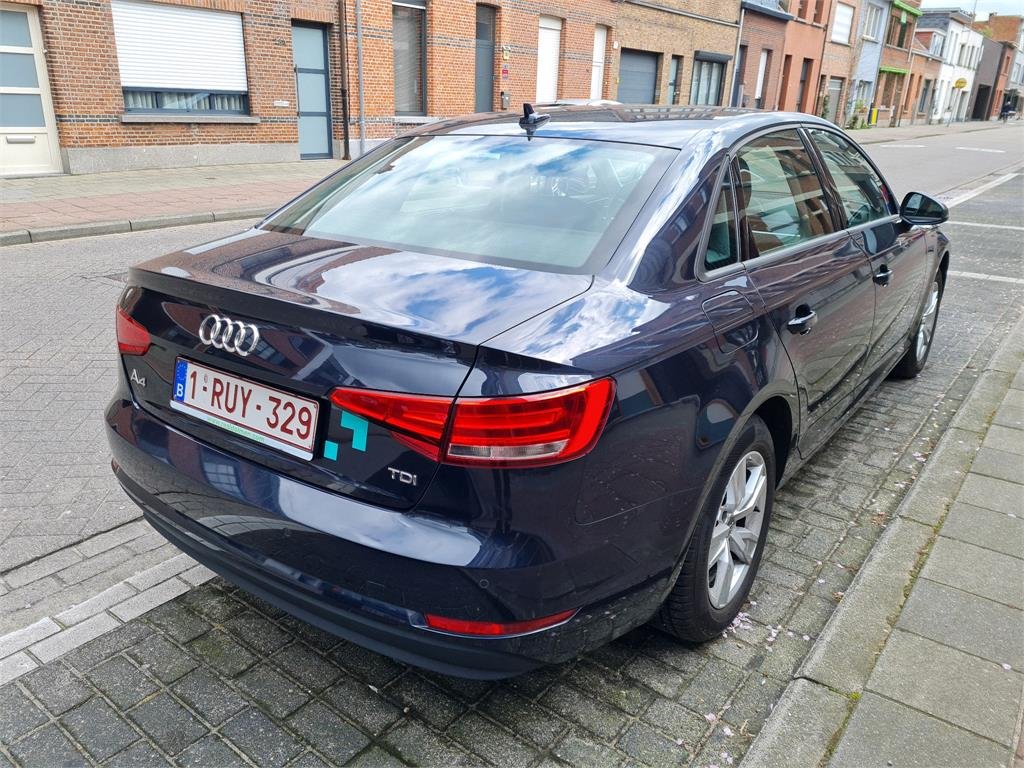 Audi A4 2.0 TDI - Diesel - Manual - 185 561 km