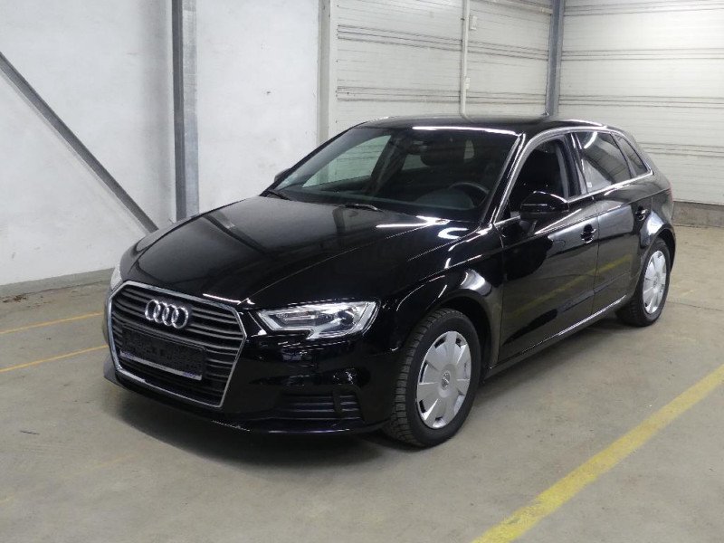 Audi A3 1.6 TDI - Diesel - Manual - 61 539 km