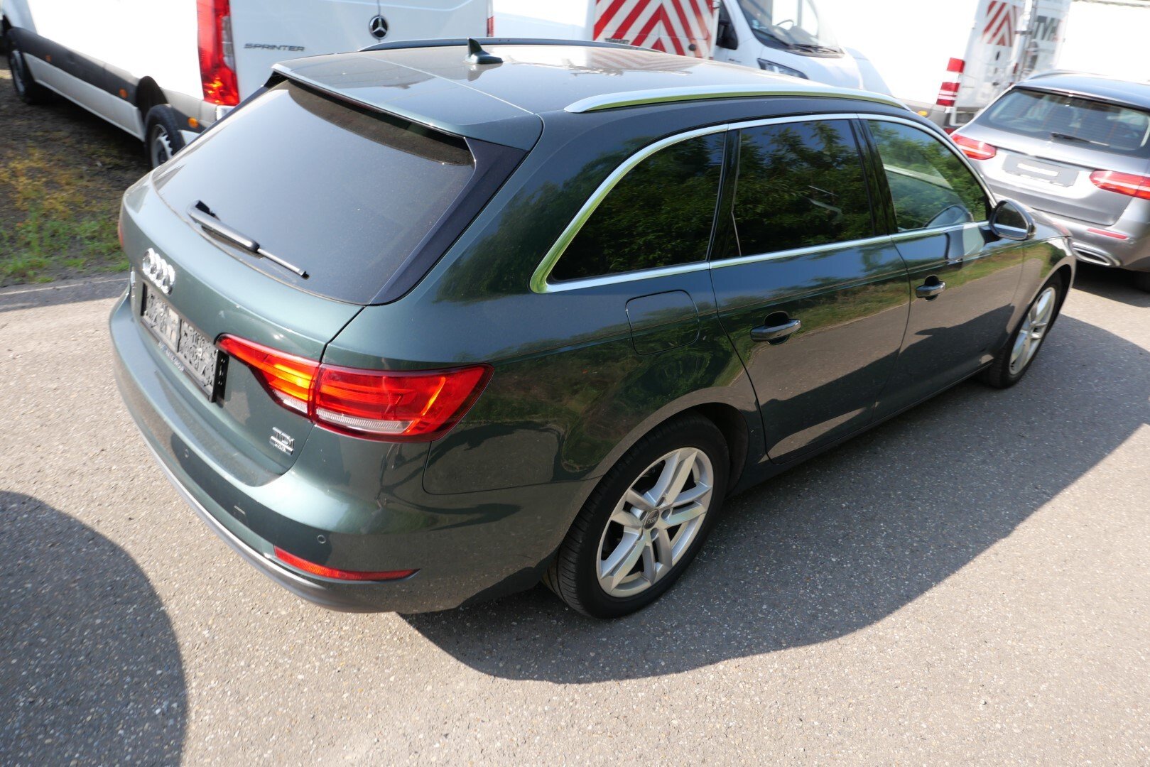 Audi A4 2.0 TDI - Diesel - Automatic - 127 300 km