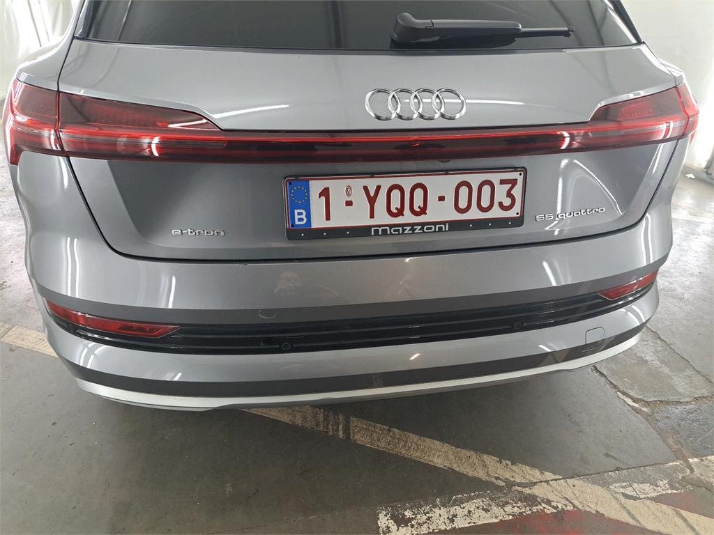 Audi E-Tron 95 kWh - Electric - Automatic - 43 178 km